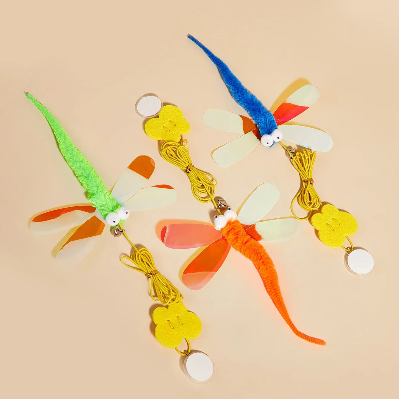Cat Hanging Door Toy ā Elastic Rope Feather Teaser for Cats